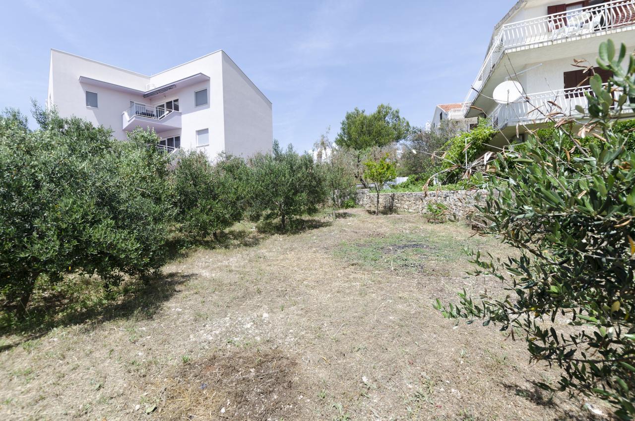Apartments Mirko トロギール エクステリア 写真