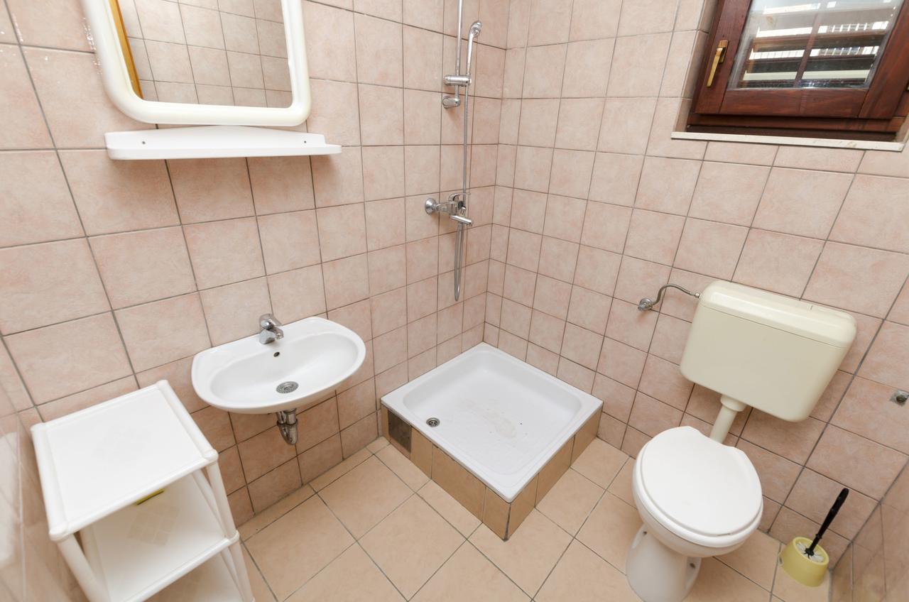 Apartments Mirko トロギール エクステリア 写真
